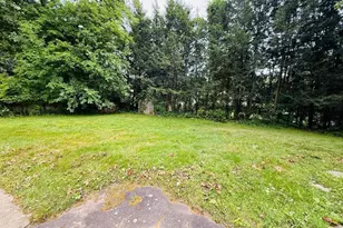 555 Whittemore Rd, Middlebury, CT 06762 - Photo 3