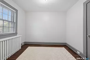25 Little St, Bridgeport, CT 06604 - Photo 11
