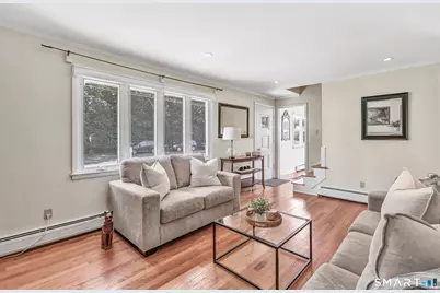 15 Evelyn Street, Trumbull, CT 06611 - Photo 7