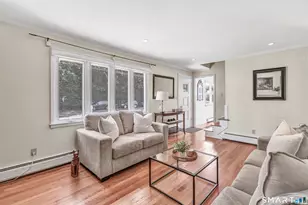 15 Evelyn St, Trumbull, CT 06611 - Photo 7