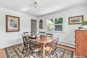 15 Evelyn St, Trumbull, CT 06611 - Photo 11
