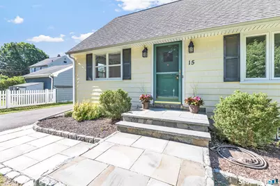 15 Evelyn Street, Trumbull, CT 06611 - Photo 3