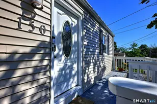 150 Hillcrest Rd, Bridgeport, CT 06606 - Photo 3