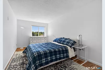 722 Robert Frost Drive #722, Branford, CT 06405 - Photo 23