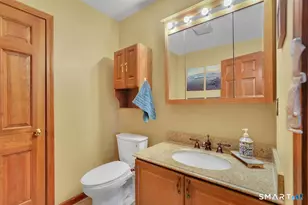 17 Eileen Ln, Enfield, CT 06082 - Photo 11