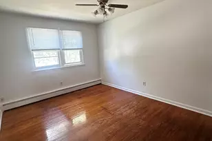 88 Elizabeth Ann Dr, New Haven, CT 06512 - Photo 7