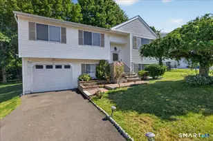35 Mallard Ln, East Haven, CT 06512 - Photo 1