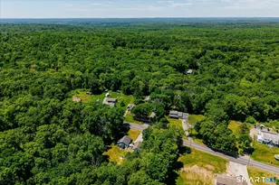 817 Thompson Rd, Thompson, CT 06277 - Photo 25