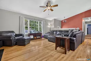 682 Milford Point Rd, Milford, CT 06460 - Photo 3