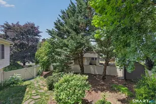 682 Milford Point Rd, Milford, CT 06460 - Photo 29
