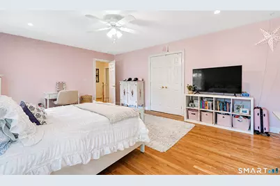 10 Westwood Road, Trumbull, CT 06611 - Photo 25