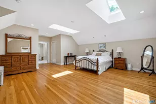 10 Westwood Rd, Trumbull, CT 06611 - Photo 21