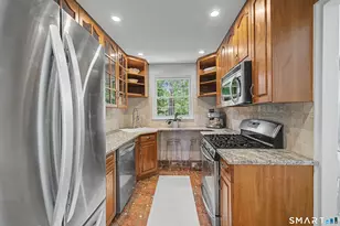 76 Putnam Park, Greenwich, CT 06830 - Photo 17