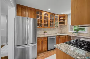 76 Putnam Park, Greenwich, CT 06830 - Photo 15