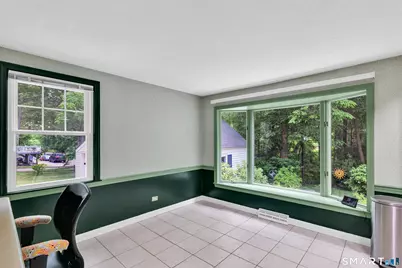 19 Stevens Street, Avon, CT 06001 - Photo 7