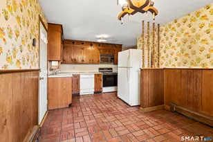 81 Shoreham Terrace, Fairfield, CT 06824 - Photo 7