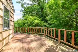 101 E Cross Rd, Stamford, CT 06907 - Photo 7
