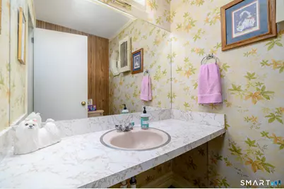 101 East Cross Road, Stamford, CT 06907 - Photo 21