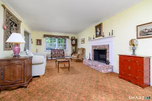 101 E Cross Rd, Stamford, CT 06907 - Photo 11