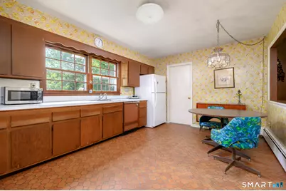 101 East Cross Road, Stamford, CT 06907 - Photo 15