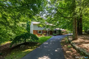 33 Hurds Hill Rd, Woodbury, CT 06798 - Photo 1