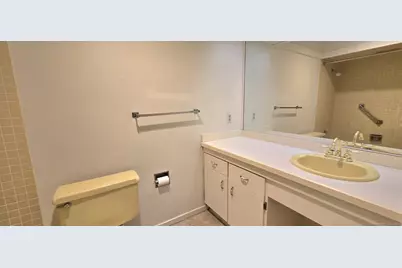27 Heritage Village #B, Southbury, CT 06488 - Photo 15