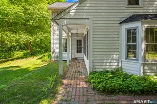 128 Terry's Plain Rd, Simsbury, CT 06070 - Photo 3
