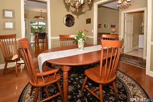 19 Marble Faun Ln, Windsor, CT 06095 - Photo 7