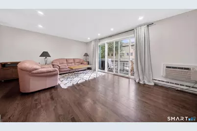 26 Highview Avenue #B, Stamford, CT 06907 - Photo 9