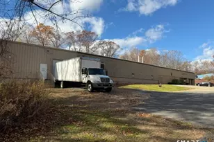 15 Container Dr, Plymouth, CT 06786 - Photo 3