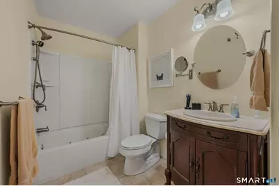 461 Bank Street #402, New London, CT 06320 - Photo 19