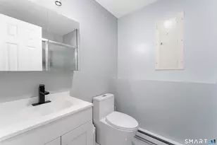 224 Benefit St, Waterbury, CT 06704 - Photo 29