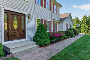 20 Upper Kensington Dr, East Lyme, CT 06333 - Photo 3