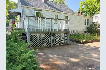 907 North High Street, East Haven, CT 06512 - Photo 17
