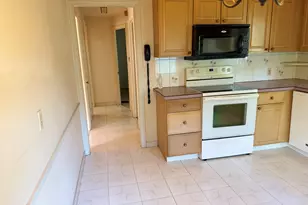 907 N High St, East Haven, CT 06512 - Photo 9
