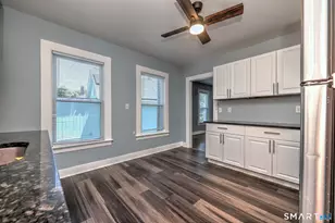 31 Winthrop St, Meriden, CT 06451 - Photo 17