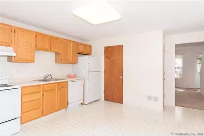 6 Larkspur Lane #6, Glastonbury, CT 06033 - Photo 5