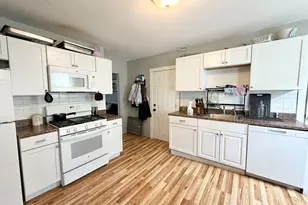 616 Noble Ave, Bridgeport, CT 06608 - Photo 9