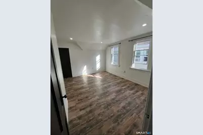 10 Rowe Street, New Haven, CT 06513 - Photo 5