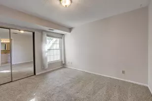 183 Carriage Crossing Ln, Middletown, CT 06457 - Photo 17