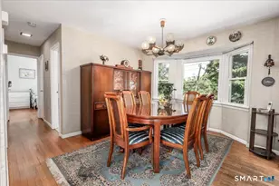 9 Manning St, New Fairfield, CT 06812 - Photo 9