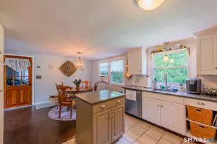 148 Pompeo Rd, Thompson, CT 06255 - Photo 9
