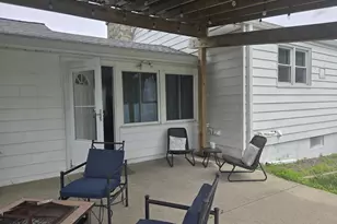 4 Ascolese Rd, Trumbull, CT 06611 - Photo 13