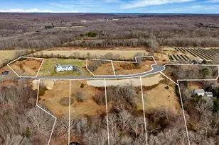 5 Farm Mdw Rd, East Lyme, CT 06333 - Photo 7