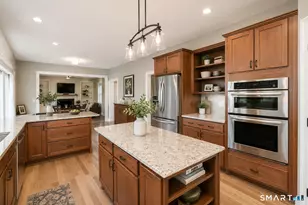 5 Farm Mdw Rd, East Lyme, CT 06333 - Photo 5