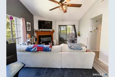 15 Crown Knoll Court #34, Groton, CT 06340 - Photo 5