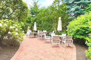 850 E Main St, Stamford, CT 06902 - Photo 23