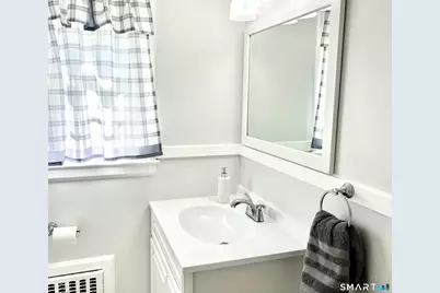 729 Lovely Street, Avon, CT 06001 - Photo 19