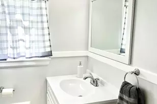 729 Lovely St, Avon, CT 06001 - Photo 19