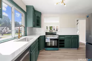 175 Moody St, Bristol, CT 06010 - Photo 11